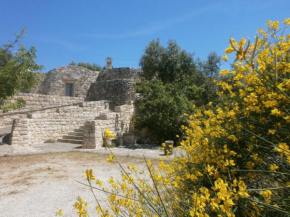 Отель Trullo Villa Giuliana con giardino Posizione panoramica Free wifi  Остуни